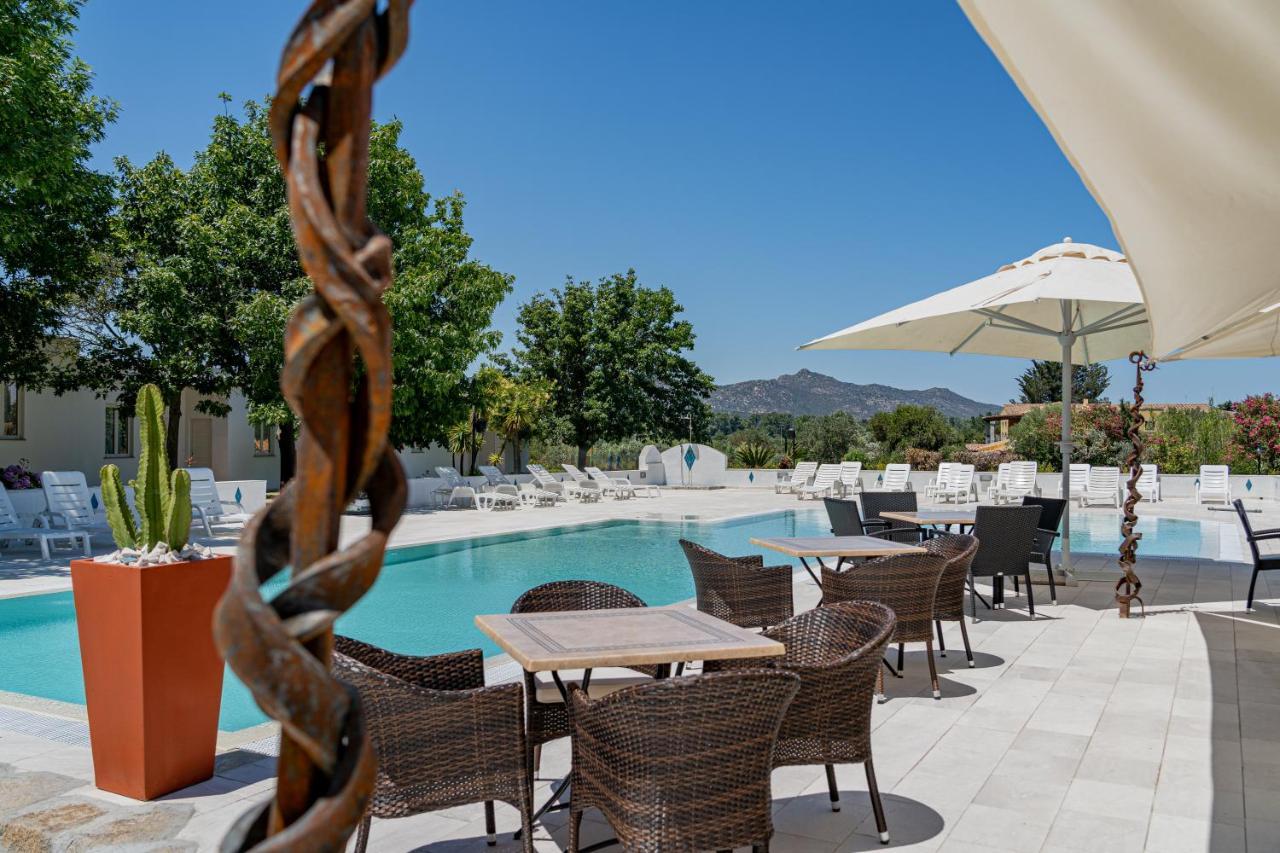סאן תאודורו Hotel Le Mimose מראה חיצוני תמונה