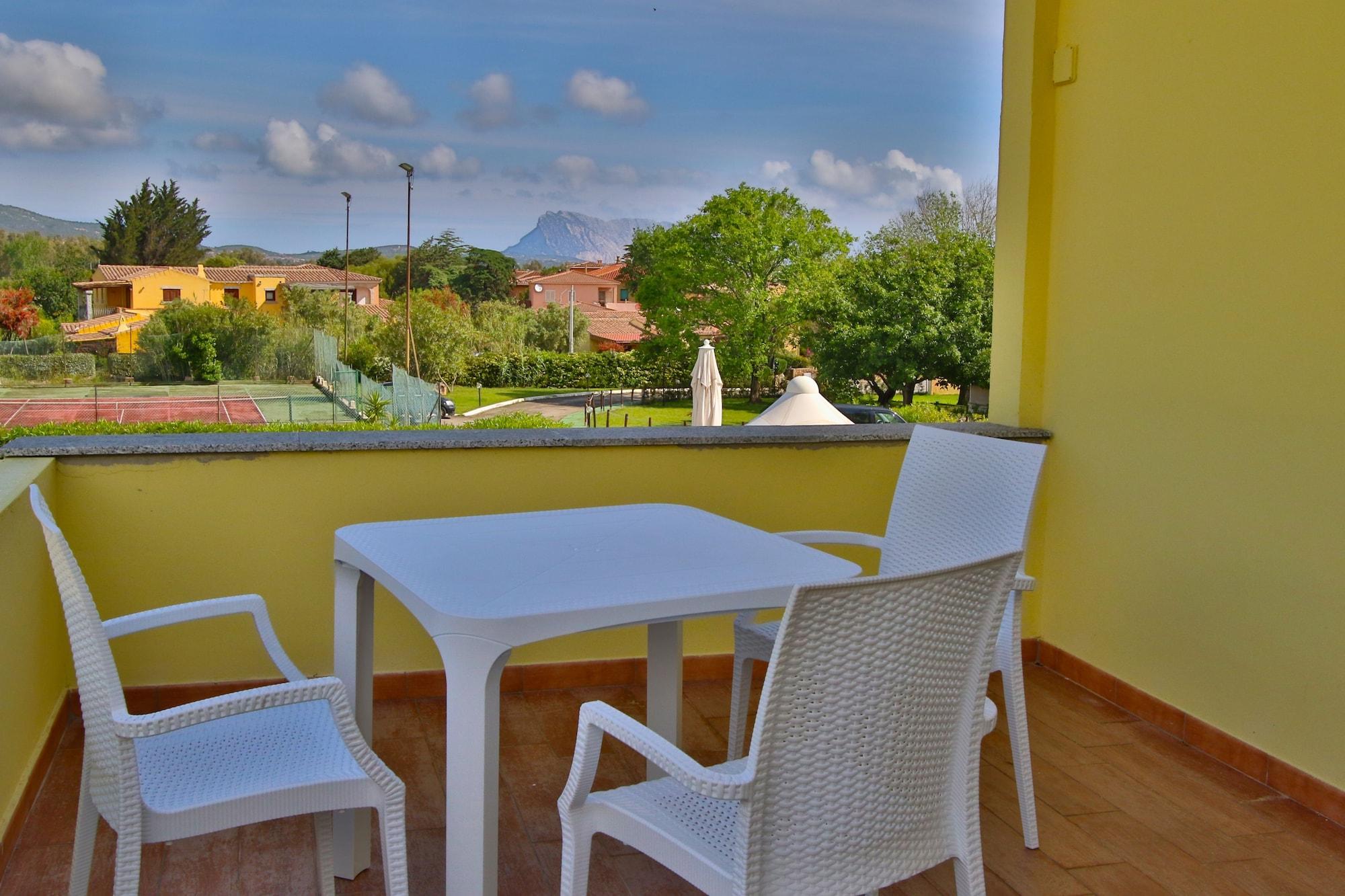 סאן תאודורו Hotel Le Mimose מראה חיצוני תמונה