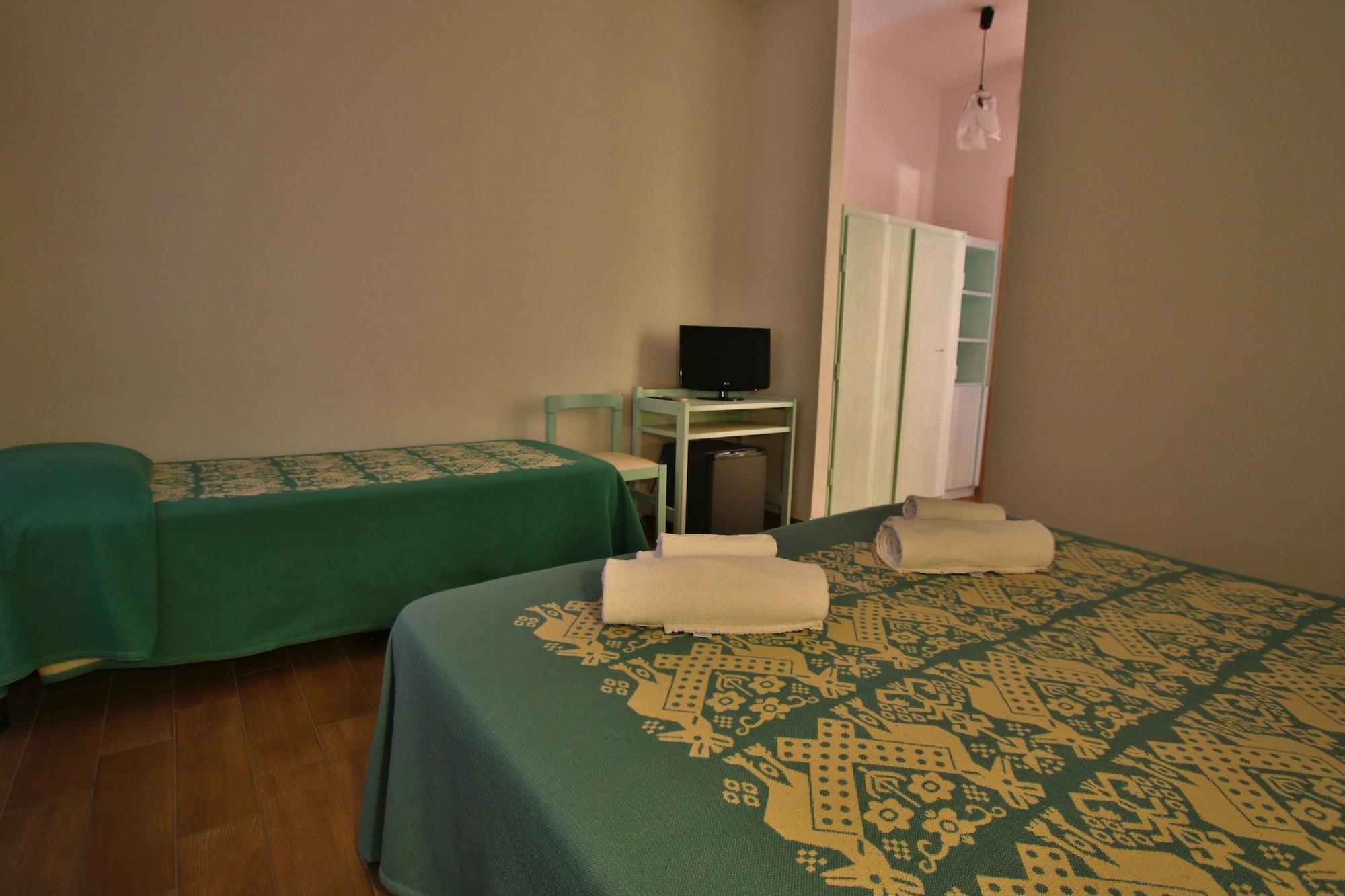 סאן תאודורו Hotel Le Mimose מראה חיצוני תמונה